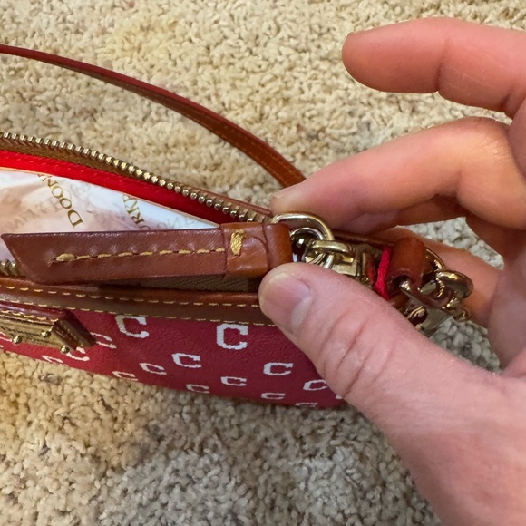 NWT Dooney & Bourke “C” wristlet